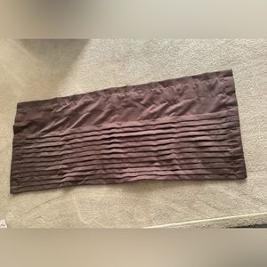Allen & Roth Valance for 1 window brown pleated in good shape